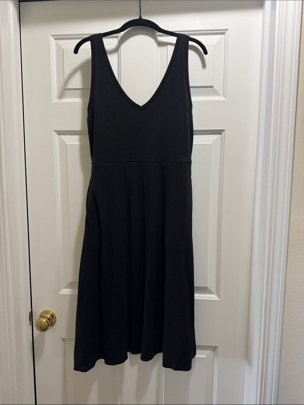a new day Black V-Neck Sleeveless Midi Dress